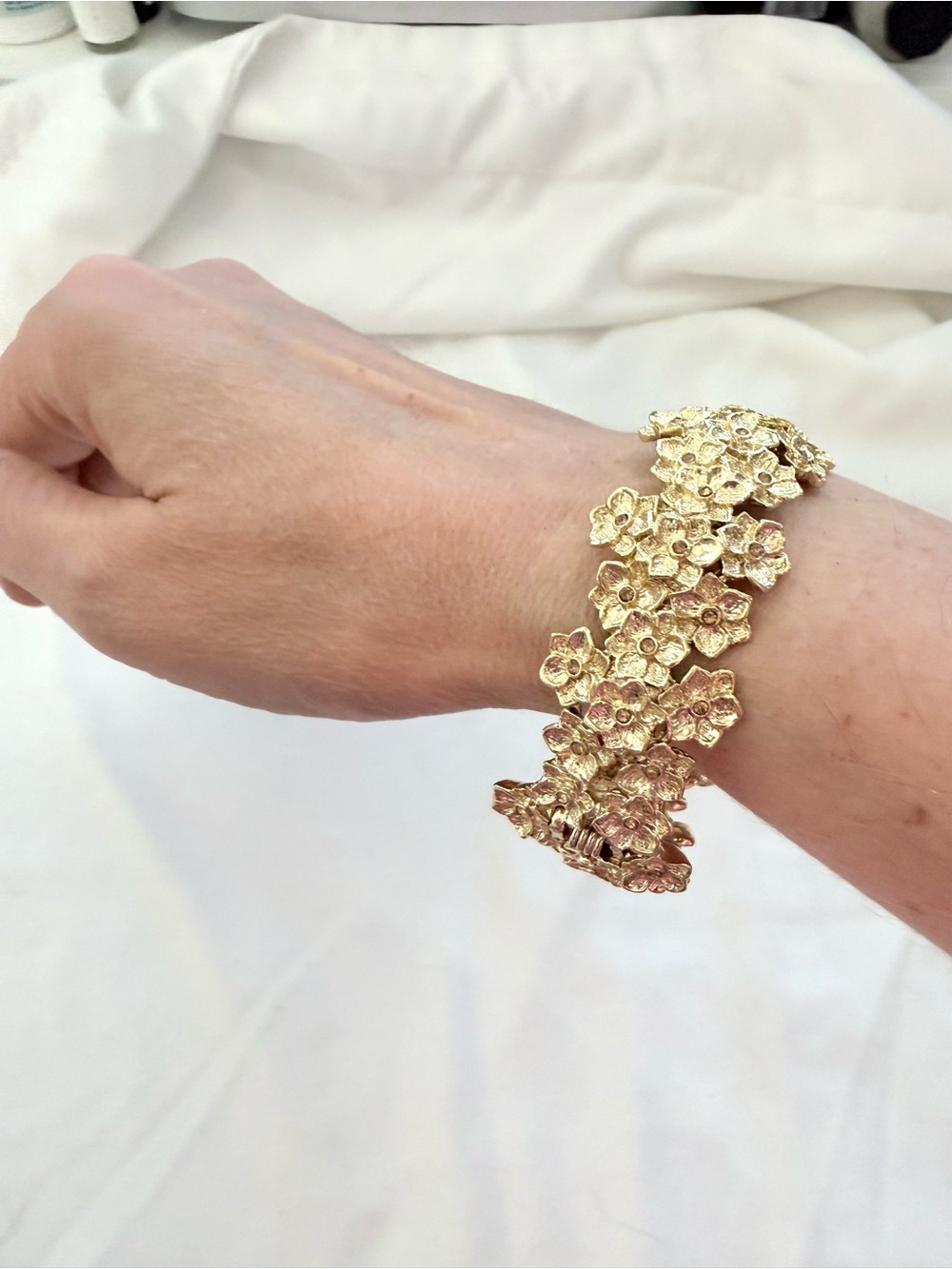 Gold Tone Floral Cluster Bangle Bracelet - Picture 3 of 10